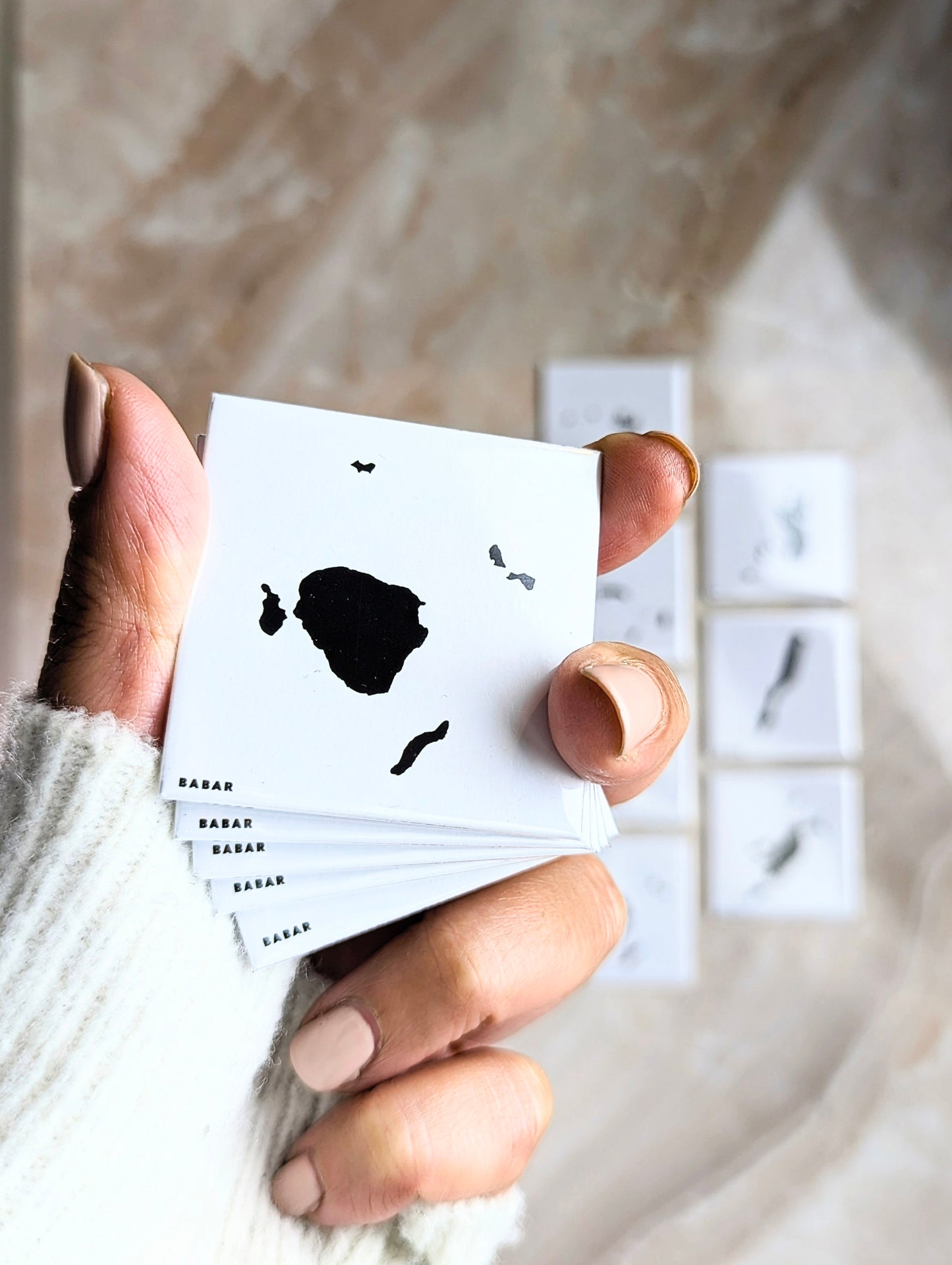 BABAR || 1x Island Magneet 50x50 mm